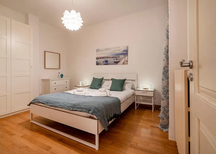 Guesthost - Dimora Del Teatro Sightly Апартаменты *