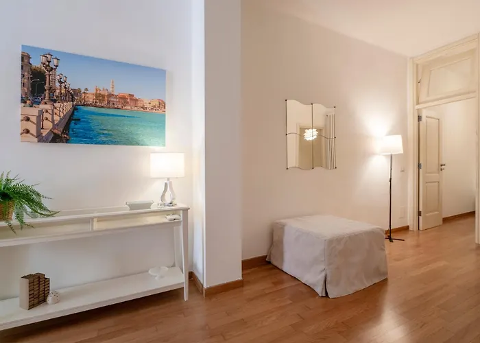 Appartement Guesthost - Dimora Del Teatro Sightly *